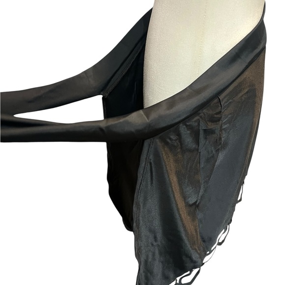 NWT Paris Hilton Heart Cut Out Coverup Wrap Skirt - L - Picture 6 of 12